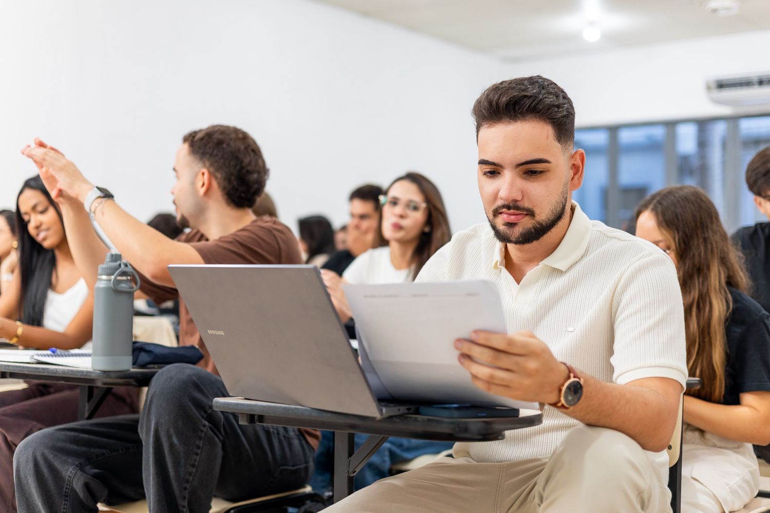 FAM oferece 216 bolsas integrais de estudo pelo Prouni