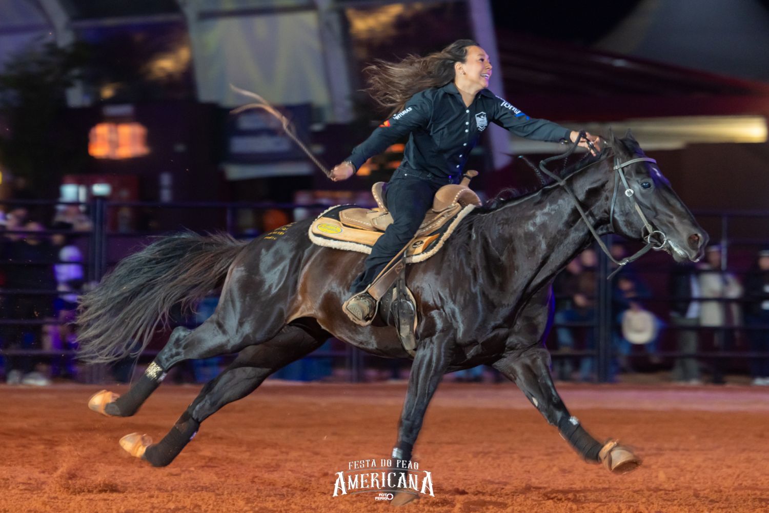 Adrenalina e emoção marcam o início das provas esportivas na Festa do Peão de Americana!
