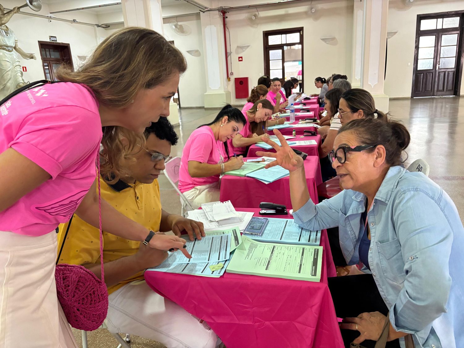 Rosa do Bem inicia Campanha 2026 e realiza agendamentos para 600 mamografias no dia 3